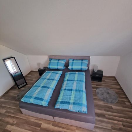 Fraenkisch Wohnen Bei Mela Apartment Litzendorf Exterior photo